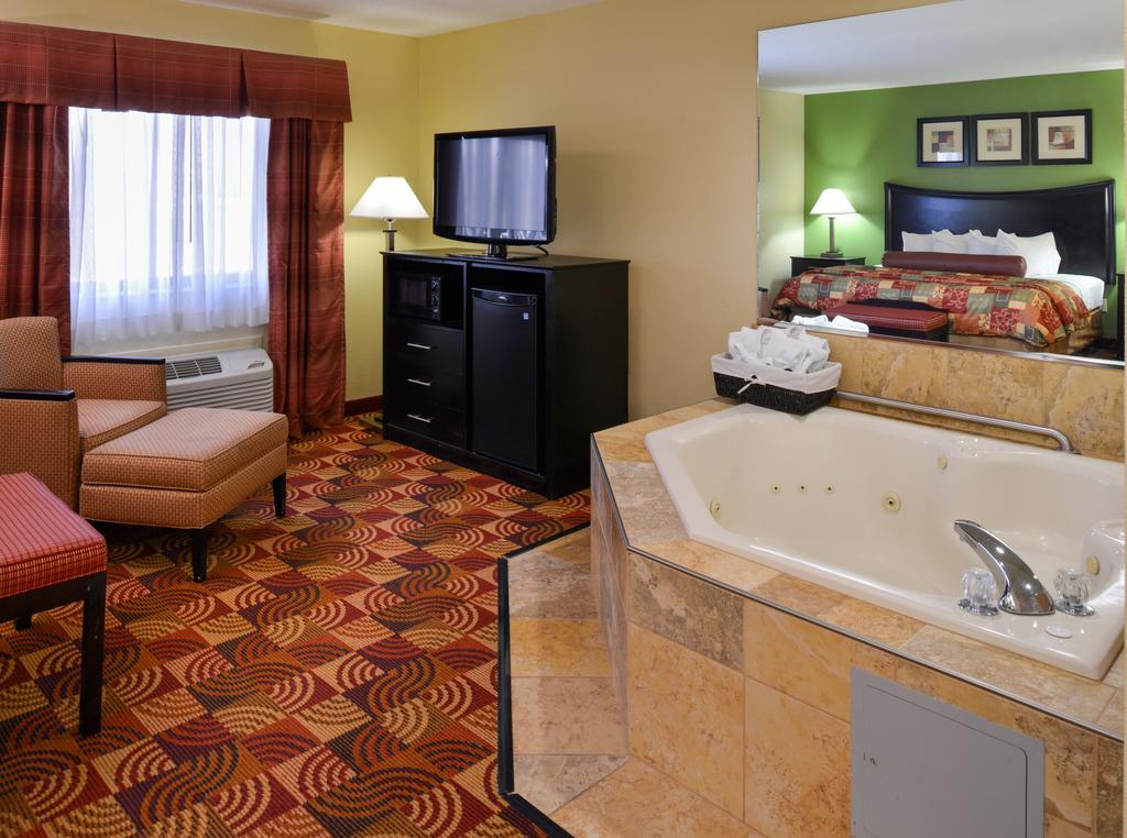 Western Inn-columbus South East Hotel